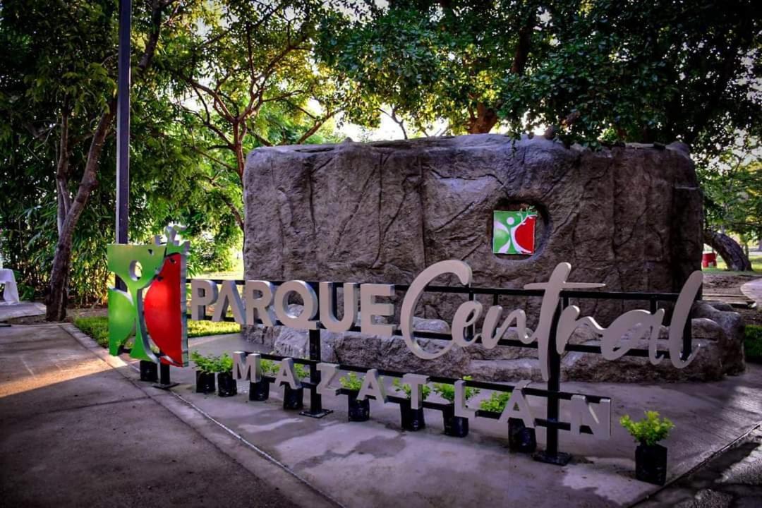 Estadio Beis Central Park Acuario Mazatlán Exterior foto